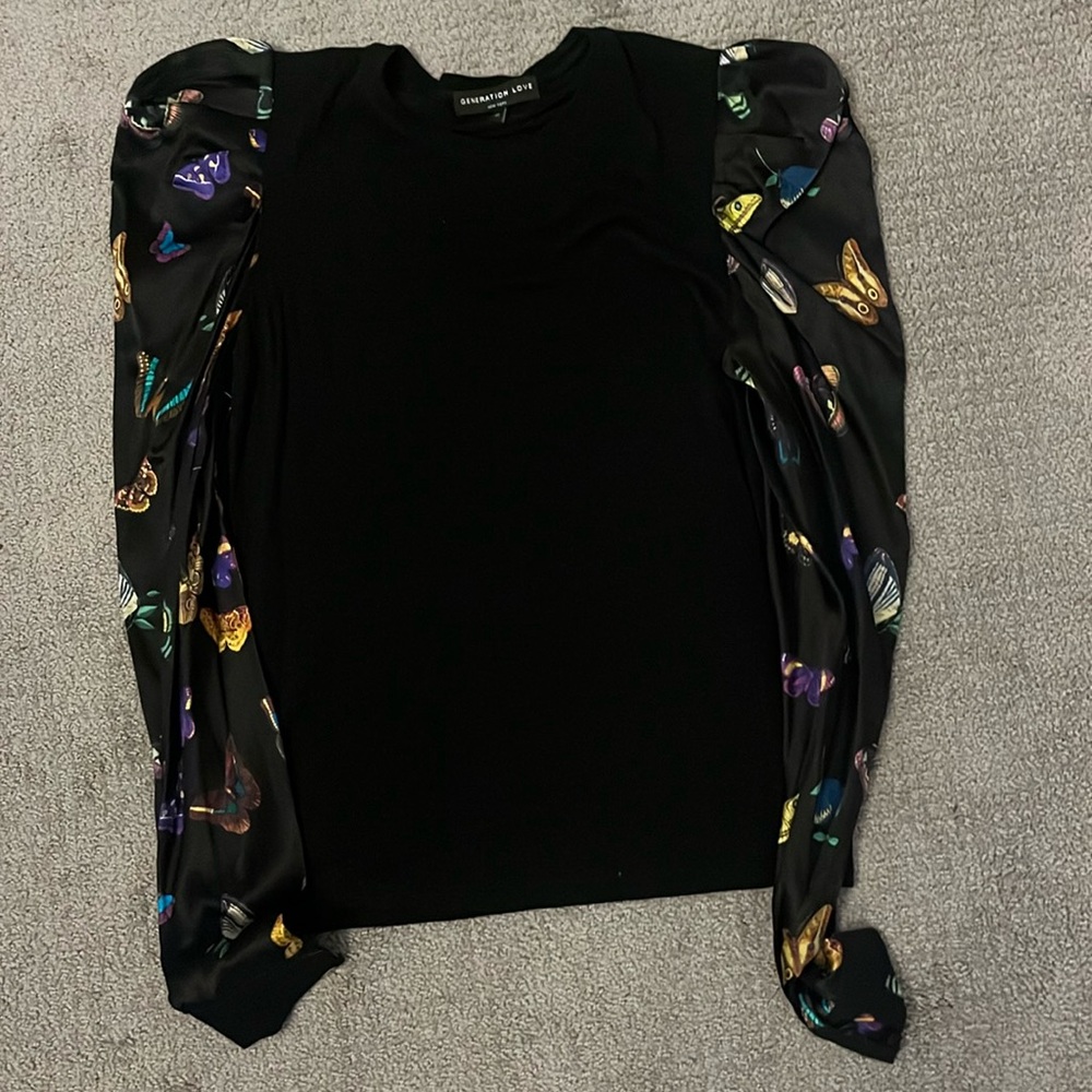 Generation love long sleeve silk and modal top with puff sleeves size xs